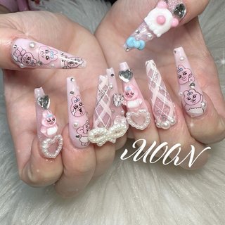 ホワイト(白)/#量産型ネイルのネイルデザイン｜ネイルブック 