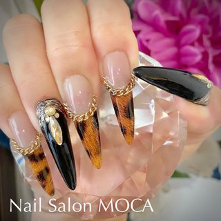 クリスマス/ハンド/チェック/ミディアム/オーバル - Nail Salon MOCAの