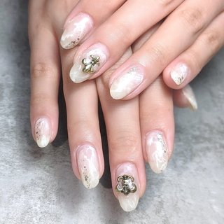 大理石/白ネイルのネイルデザイン｜ネイルブック