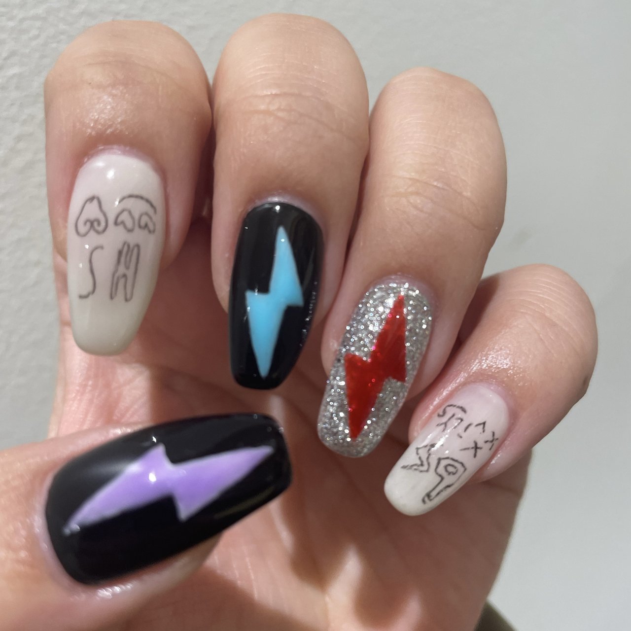 ネイル ネイリスト・ネイルネイル・ネイルホリック・セリアのネイル