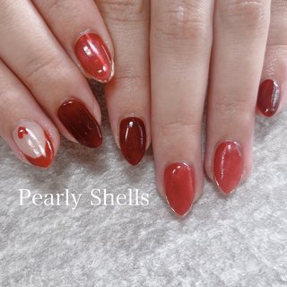 2024年】新着順｜フレンチ/ハート/マグネットネイルのネイルデザイン  