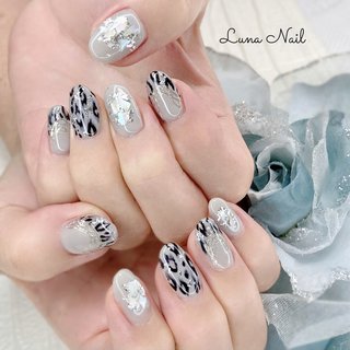 シェル(貝殻)のネイルデザイン｜ネイルブック 