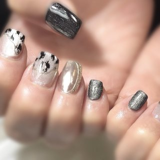 #レオパードネイル　#ヒョウ柄ネイル　#ブラックネイル　#マグネットネイル #magnetnails #ミラーネイル #秋ネイル　#冬ネイル　#冬ネイル2024 #autumnnails #winternails #モノトーン　#名古屋ネイルサロン #名古屋市北区ネイルサロン #copper #秋 #冬 #パーティー #女子会 #ハンド #マグネット #ミラー #レオパード #ミディアム #スクエア #グレージュ #ブラック #シルバー #ジェルネイル #nailsalon_copper #ネイルブック