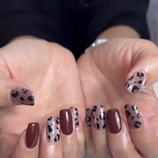 #マグネットネイル #ボルドーネイル 
#レオパードネイル #秋 #冬 #ハンド #マグネット #レオパード #ショート #スクエア #オレンジ #ボルドー #シルバー #ジェルネイル #まこまこ #ネイルブック