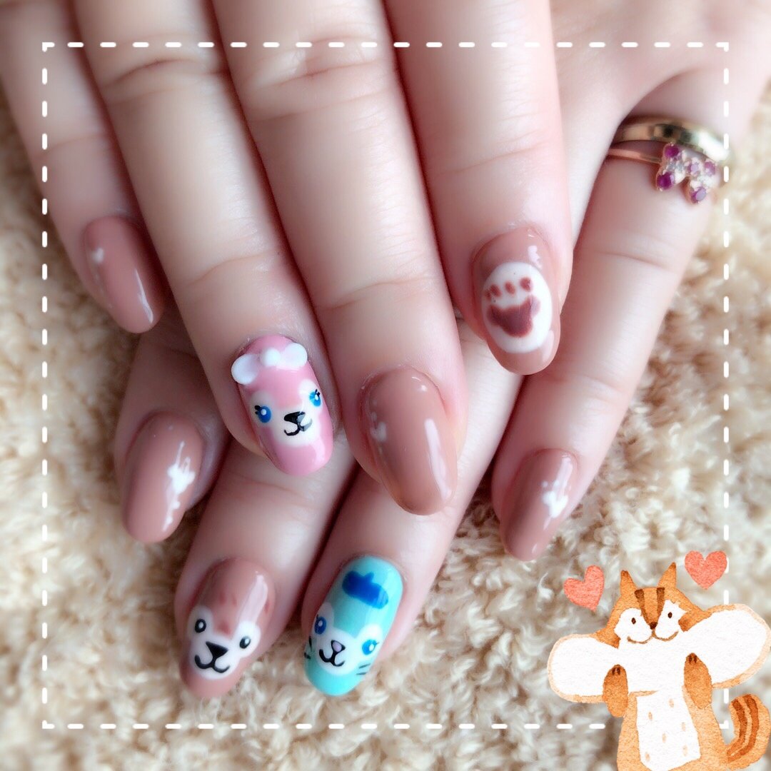 秋 ハンド キャラクター ロング ベージュ Nail Salon Monica のネイルデザイン No ネイルブック