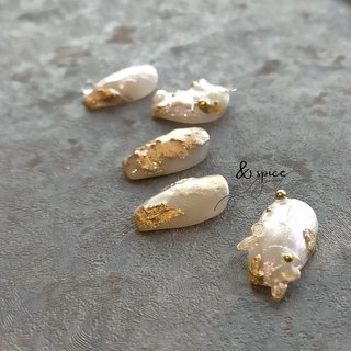 ピーコックブルーシュガーゴールドイヤリング ハンドメイド