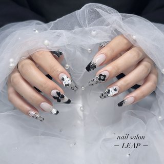 大人気キティ^._.^🎀 #岡山ネイルサロン #リボンネイル #サンリオネイル #キティネイル #レオパード #ワンカラーネイル #ワンホンネイル #韓国ネイル #ガーリーネイル #オールシーズン #ハンド #韓国 #ロング #スクエア #グレージュ #ブラック #シルバー #ジェルネイル #お客様 #nailsalon_LEAP_mako #ネイルブック