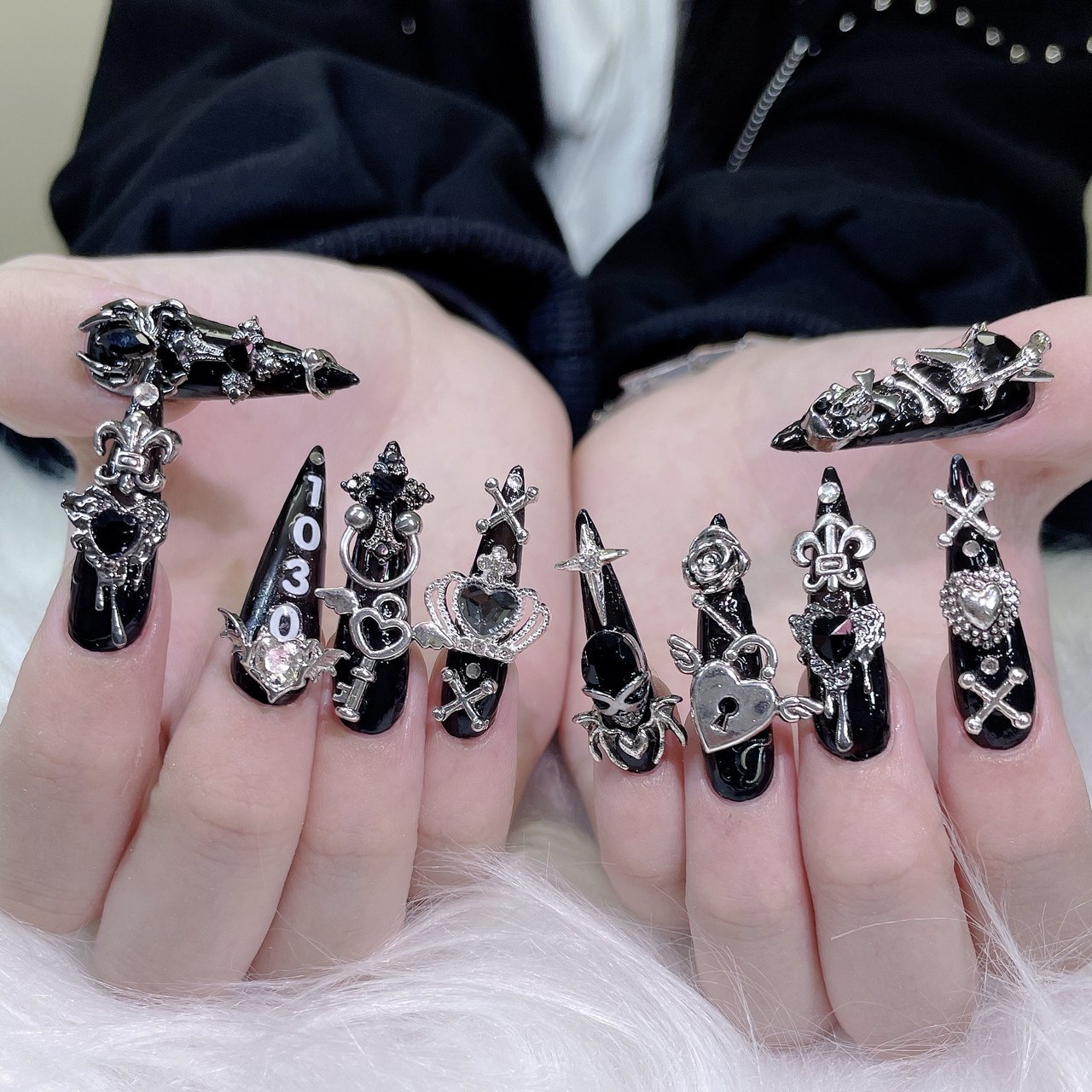Momoa nail salonのネイルデザイン[No.9141318]｜ネイルブック