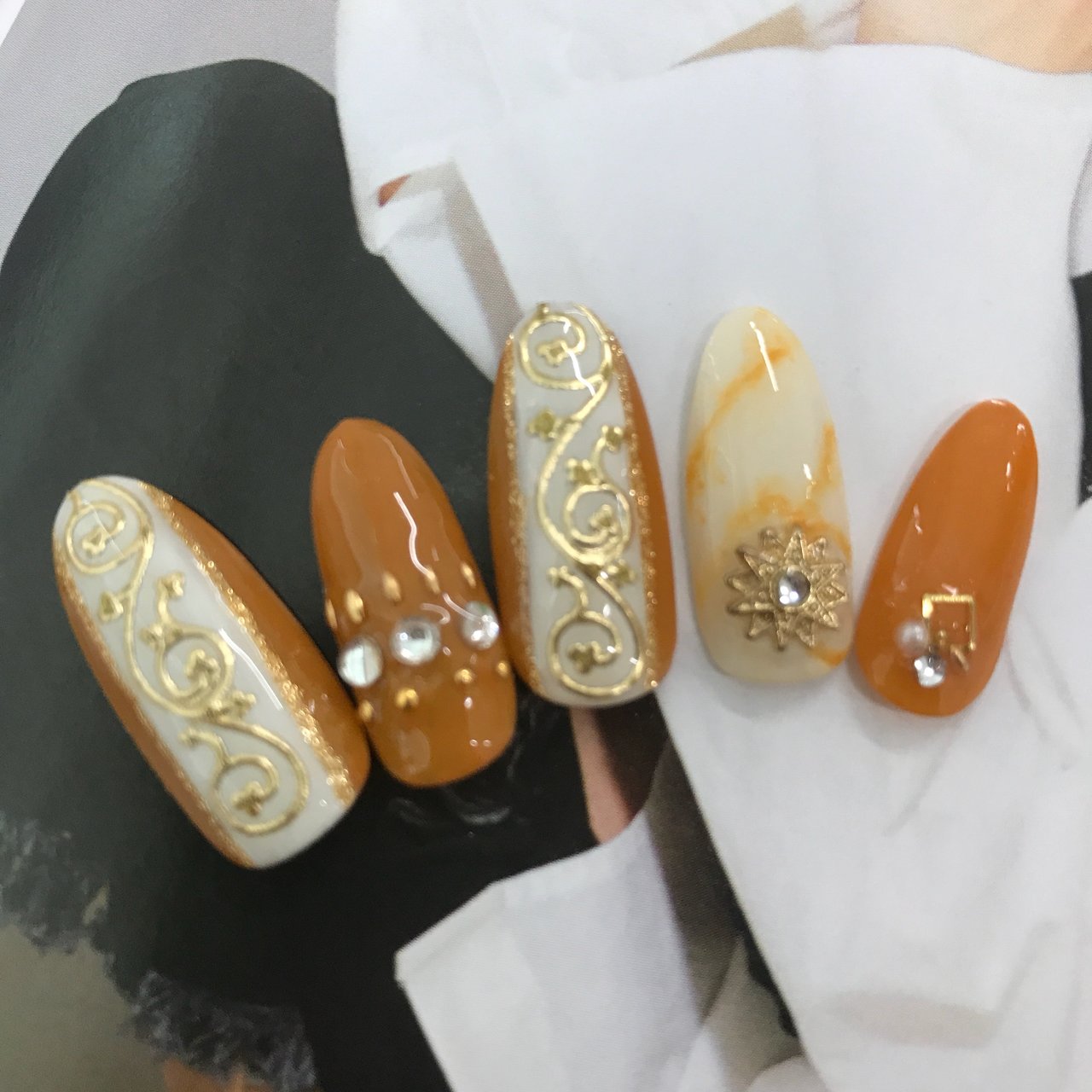 秋 ハンド アンティーク ホワイト ブラウン のネイルデザイン No ネイルブック