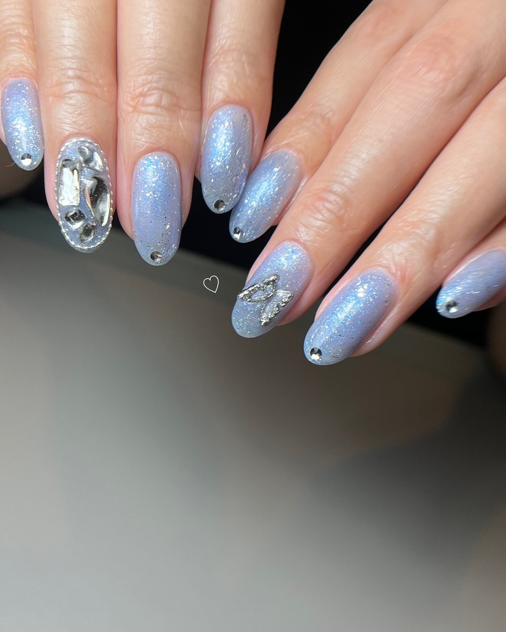 冬/シンプル/マグネット/キラキラ/ブルー - suuのネイルデザイン[No