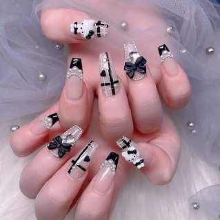 2025年】新着順｜ピンク/#黒チェックネイルのネイルデザイン｜ネイルブック