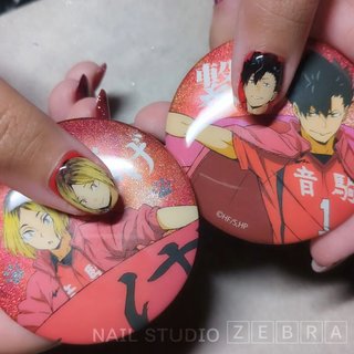#ハイキュー #音駒高校 #孤爪研磨 #黒尾鉄朗 #haikyuu #kenmakozume #tetsuroukuroo
タイ🇹🇭からの留学生、3回目のご来店は
九州大学院の卒業式ネイルでした✨
もうタイに帰国されたかな。。。😭
ご卒業おめでとうございます㊗️

𝑑𝑒𝑠𝑖𝑔𝑛𝑒𝑑 𝑏𝑦 🅂🄰🄺🄺🄾

#nailstudiozebra #fukuokanail #characternail 
#Individuality #痛ネイル福岡 #キャラネイル福岡 #手描きネイル #推しネイル
#大名ネイルサロン #個性派ネイル
#handpainted #japanesemanga #animenails #characternails #geekynails #美甲店 #动漫美甲 #후쿠오카 #네일 #애니메이션네일 #chiodo #ongles #卒業式 #推し活 #ハンド #ワンカラー #痛ネイル #マグネット #個性派 #ショート #オーバル #レッド #ボルドー #ジェルネイル #お客様 #🅂🄰🄺🄺🄾 #ネイルブック