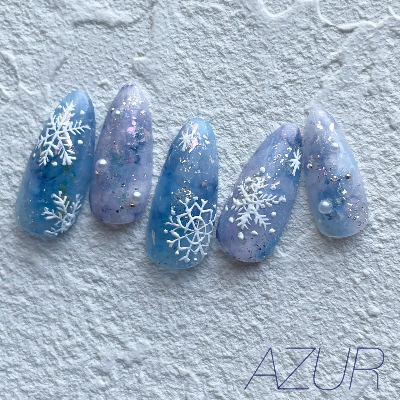 冬/ハンド/雪の結晶/ホワイト/ブルー - アジュールのネイルデザイン[No