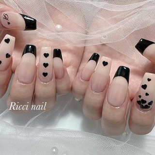 ハンド/ビジュー/ラメ/ワンカラー/痛ネイル - Riccinailのネイル