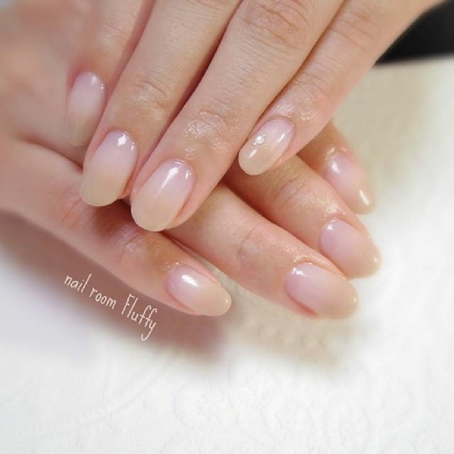 秋 オールシーズン オフィス ハンド グラデーション Nail Room Fluffy ネイルルーム フラフィ のネイル デザイン No ネイルブック