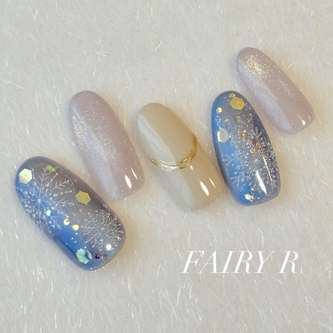 冬/クリスマス/ハンド/マグネット/ミラー - FAIRY Rのネイルデザイン 