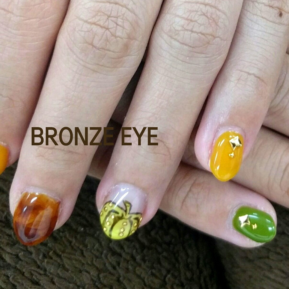 秋 ハロウィン パーティー 女子会 ハンド Bronzeeye1001のネイルデザイン No ネイルブック