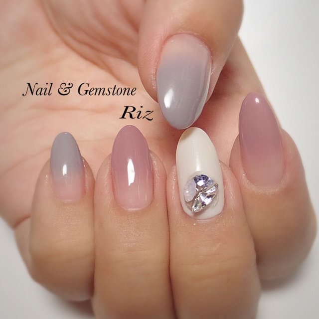 Nail Gemstone Riz リズ 田町のネイルサロン ネイルブック