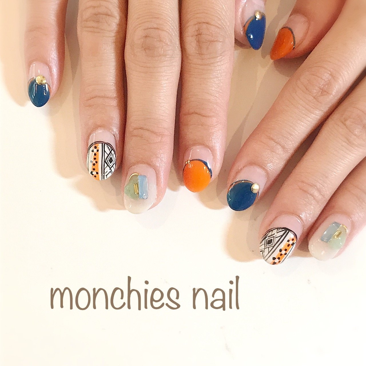 秋 ハロウィン オフィス パーティー ハンド Monchies Nailのネイル