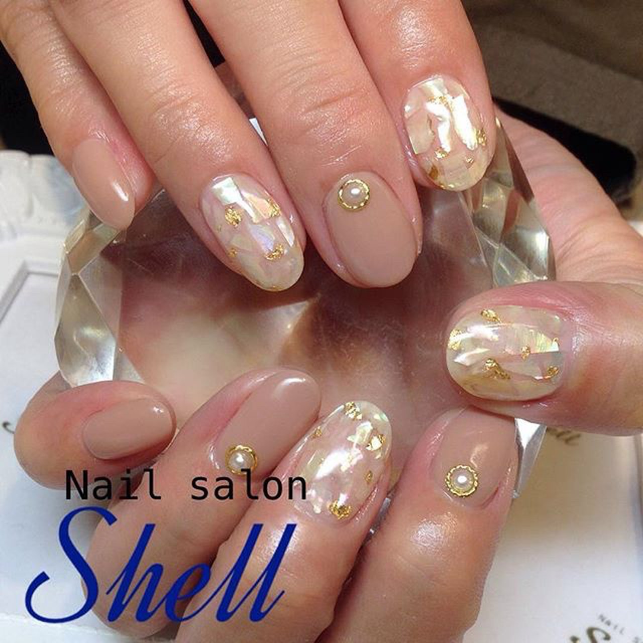 オールシーズン オフィス シェル ベージュ ジェルネイル ネイルサロンシェルのネイルデザイン No ネイルブック