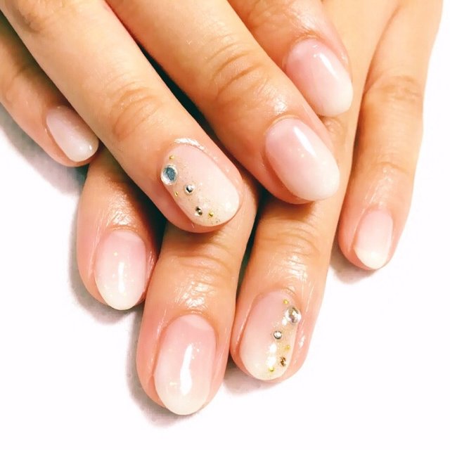 La Verite Nail ラヴェリテネイル 東岸和田のネイルサロン ネイルブック