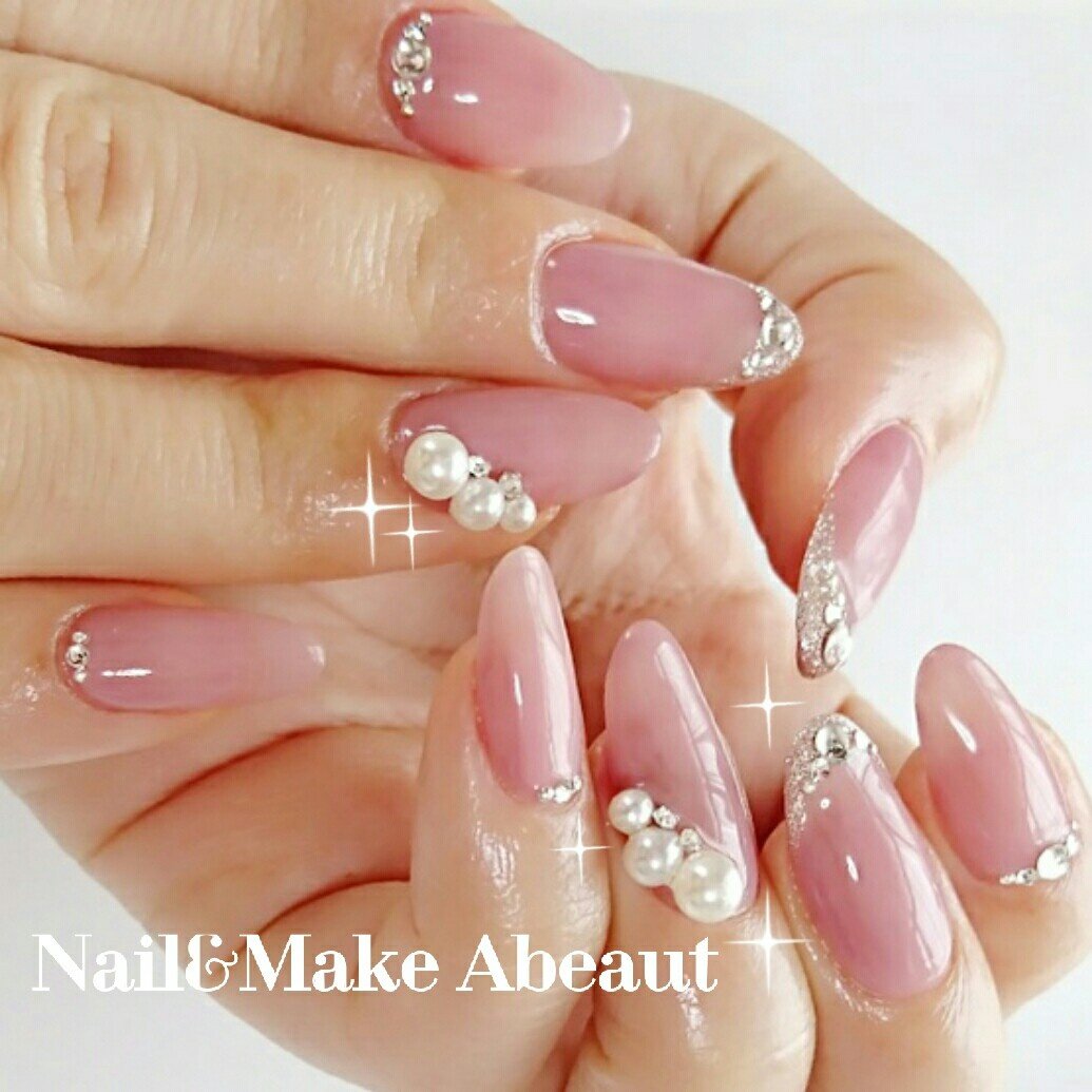 オールシーズン ブライダル パーティー 女子会 ハンド Nail Makeabeaut ｱﾋﾞｭｰﾄ のネイルデザイン No 2556192 ネイルブック