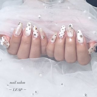 nailsalon－LEAP－ 
📍岡山市南区南輝 private salon 𓈒𓂂𓏸
🅿️2台あり

マグネットデザイン大人気です 𓂃◌𓈒𓐍

 #岡山ネイル #岡山ネイルサロン #岡山ネイリスト #ガーリーネイル #韓国ネイル #ワンホンネイル #綺麗めネイル #シンプルネイル #ドットネイル #リボンネイル #マグネットネイル #キラキラネイル #ストーンネイル #持ち込みデザイン #オールシーズン #ハンド #ドット #マグネット #リボン #ワンホン #韓国 #ロング #スクエア #ベージュ #グレージュ #シルバー #ジェルネイル #お客様 #nailsalon_LEAP_mako #ネイルブック