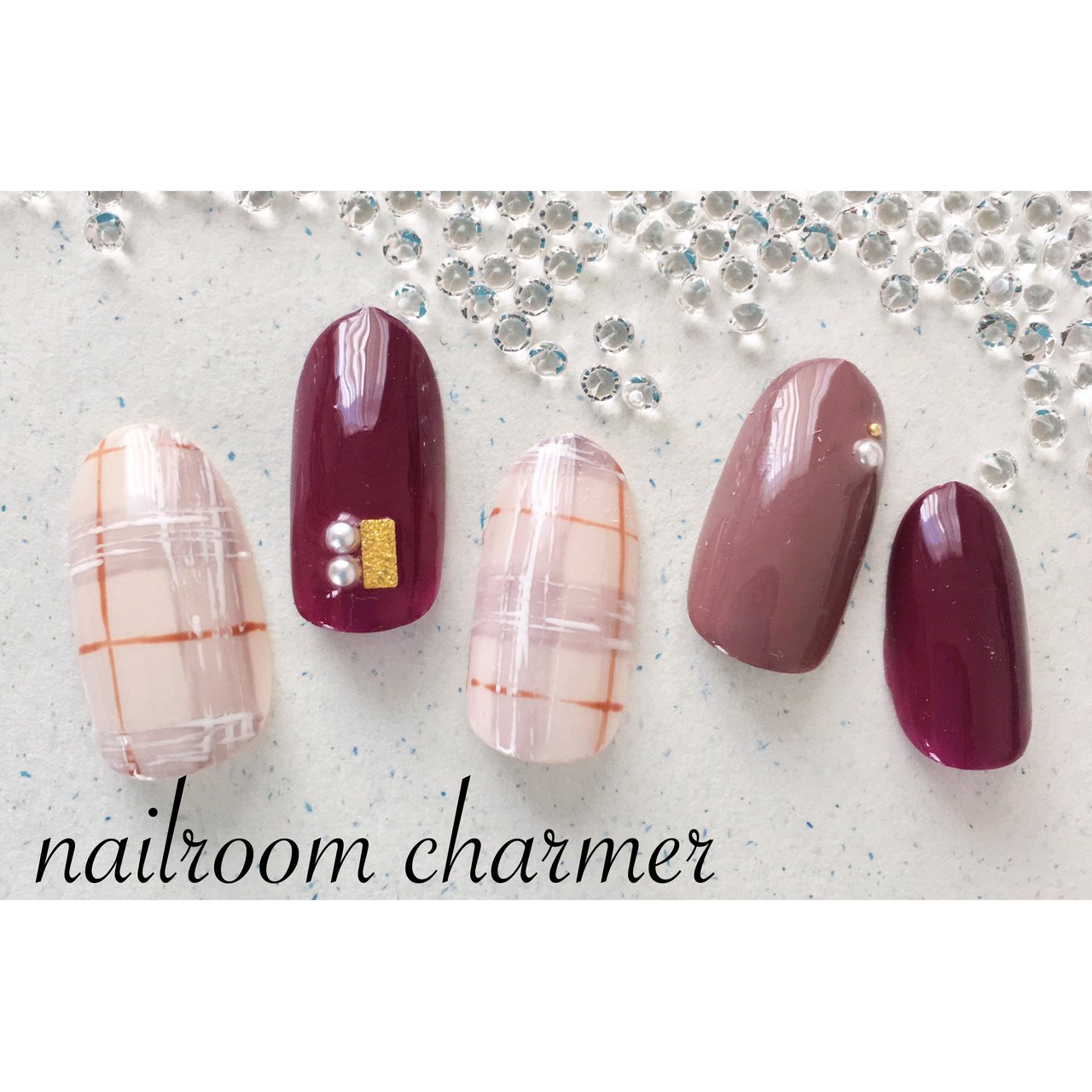 ワンカラー チェック ボルドー ブラウン グレー Nailroom Charmerのネイルデザイン No ネイルブック