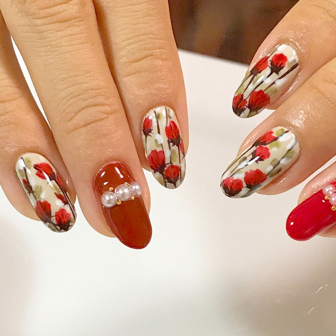 秋 冬 女子会 ハンド フラワー Nailsalon Laviasのネイルデザイン No ネイルブック