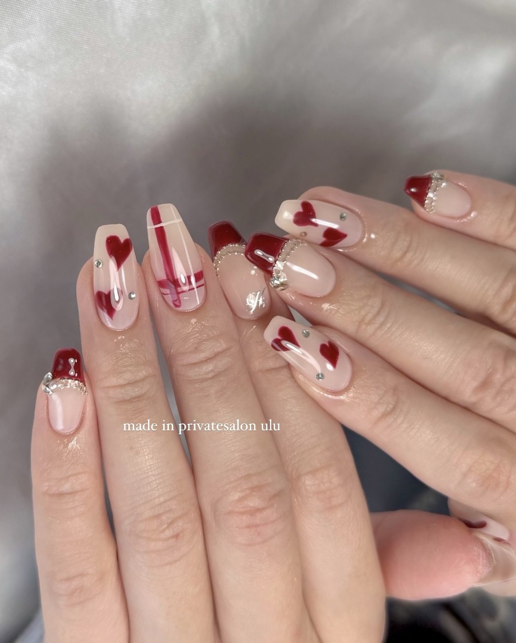 ネイルチップ 量産型 ツイード 黒 ちゅるん シンプル ワンホン 韓国 ハート