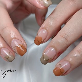 ネイル白書 2025 Nail Market Report ネイル産業の「今」が分かる一冊 Nail Market Report 『ネイル