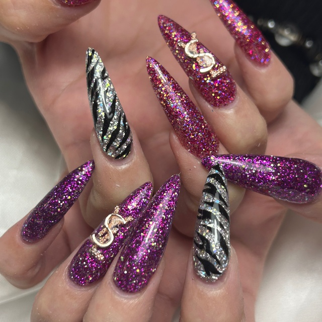 Nail amber｜川内のネイルサロン｜ネイルブック