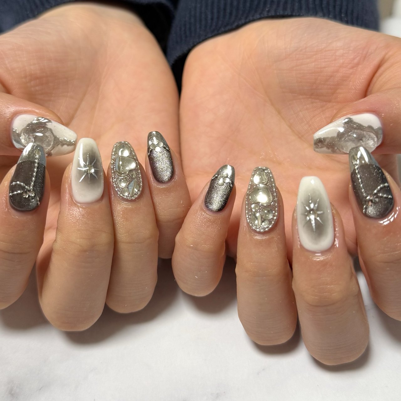 あずき ネイルアート用品 Hand drawing Sunflower Art 🌻 From J flow nail art sample