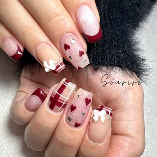 おすすめ順｜ボルドー/白フレンチのネイルデザイン(2ページ目)｜ネイル 