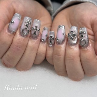 ✝️ 
#Rindanail#rindanail#リンダネイル#ネイルサロン#福岡ネイルサロン#福岡市ネイルサロン#福岡大名ネイルサロン#福岡赤坂ネイルサロン#ネイルデザイン#ジェルネイル#スカルプネイルサロン#スカルプ#ミラー#ミラーネイル#シルバーネイル#ｙ２ｋネイル #チーク #オールシーズン #女子会 #ハンド #ギャル #チーク #ミラー #個性派 #ロング #スクエア #ピンク #シルバー #スカルプチュア #お客様 #リンダ #ネイルブック