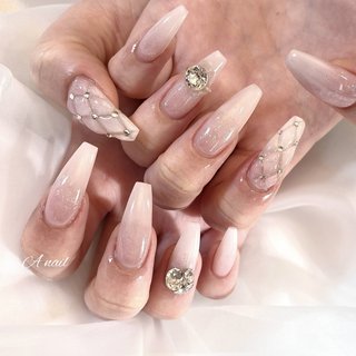 ベイビーブーマー🤍キルティング リングパーツはパーツに見せかけて手作り💍

┈✄┈┈✄┈┈✄┈┈✄┈┈✄┈

𝐴 . 𝑛𝑎𝑖𝑙 𝑝𝑟𝑖𝑣𝑎𝑡𝑒𝑛𝑎𝑖𝑙𝑠𝑎𝑙𝑜𝑛
滋賀県大津市瀬田の自宅サロン𓂃𓈒𓏸𝐉𝐍𝐄𝐂𝟏級
ご新規様受付再開✨

#フィルイン導入サロン滋賀
#ベイビーブーマー #ネイル動画
#キルティングネイル
#マグネットネイル #ワンホンネイル #韓国ネイル #冬ネイル #春ネイル 
#滋賀ネイル #滋賀ネイルサロン #瀬田 #nails #nailart #手が綺麗に見えるネイル #春 #オールシーズン #ハンド #ベイビーブーマー #グラデーション #ビジュー #キルティング #大人 #ホワイト #ピンク #シルバー #A . nail ~private nailsalon ~ #ネイルブック