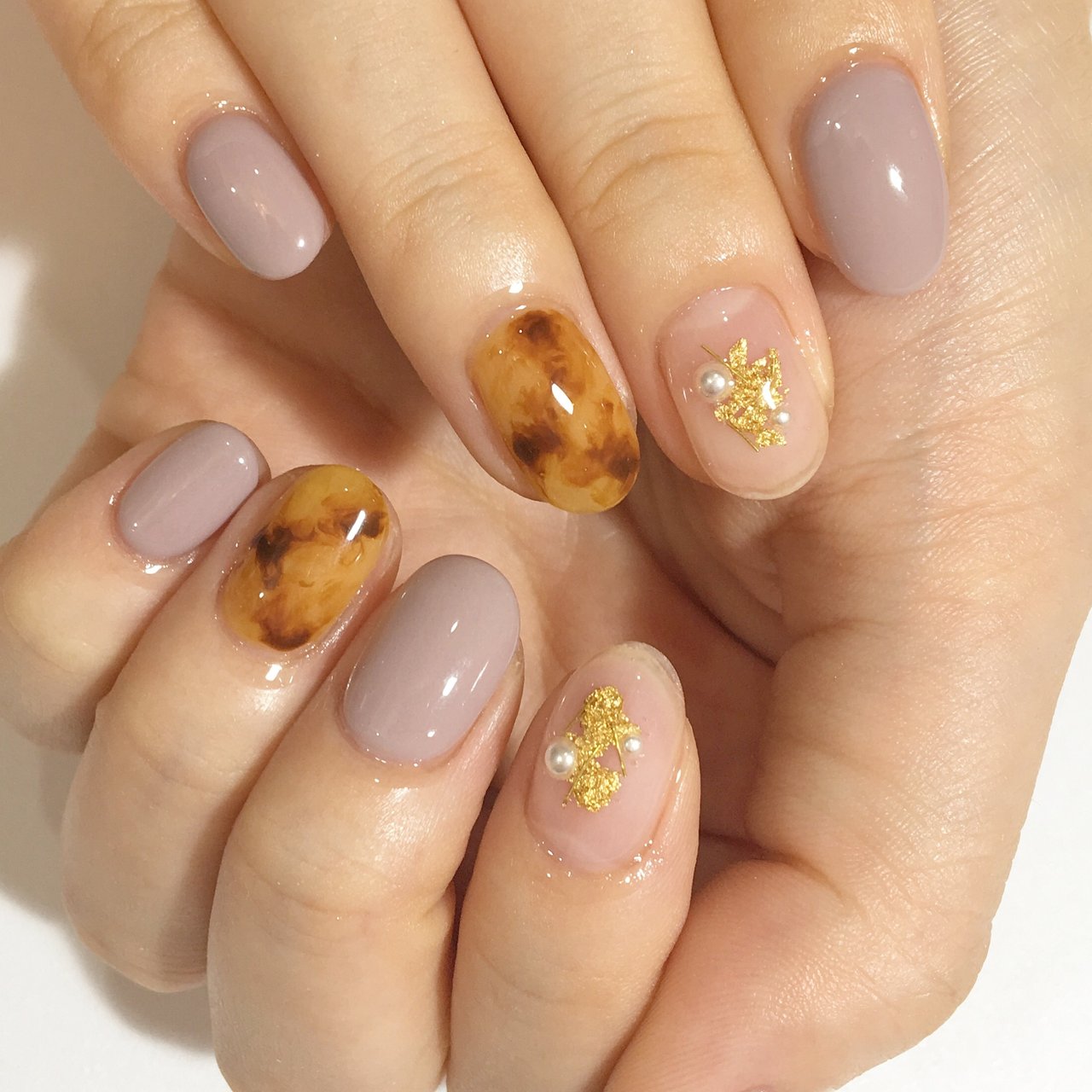 秋 ハンド べっ甲 ショート ジェルネイル 松本市ネイルサロンnail Atelier Spica ネイルアトリエスピカ のネイル デザイン No ネイルブック