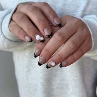 ネイル ネイルチップオーダー グラデーション ワンホン ちゅるん フレンチ 黒 現品 量産型 ワンホン ちゅるん 黒 チェック フレンチ ネイル