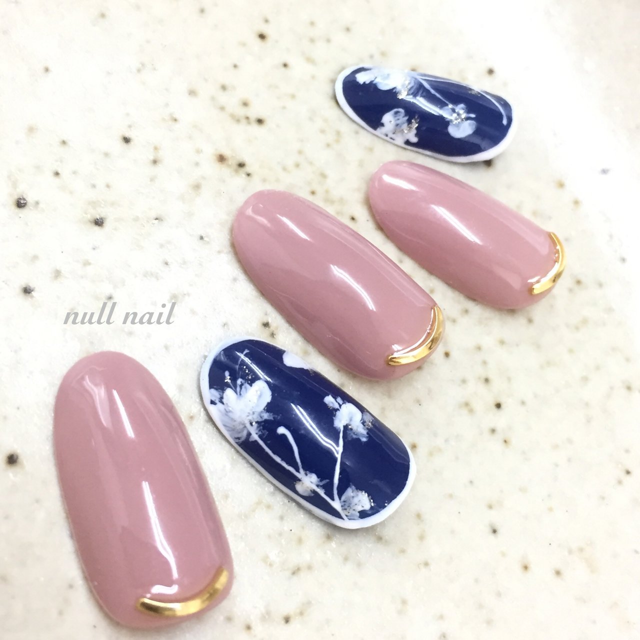 秋 冬 旅行 パーティー ワンカラー Null Nailのネイルデザイン No 2577582 ネイルブック