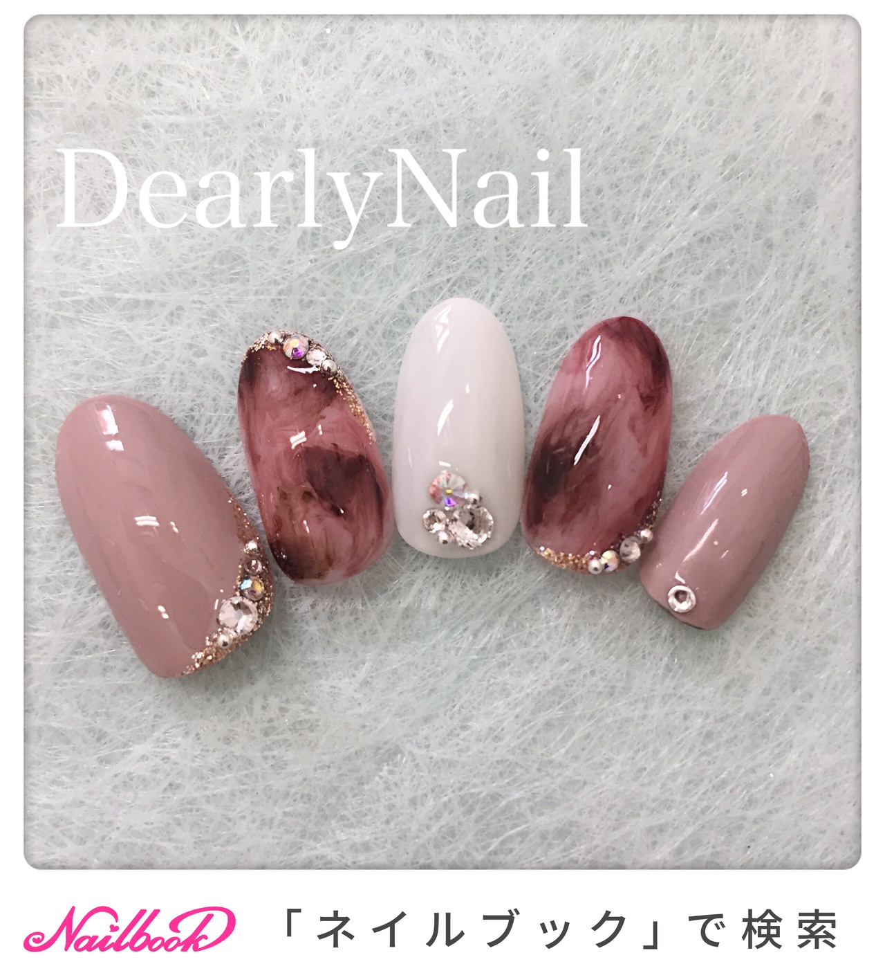 秋/冬/オールシーズン/ハンド/ビジュー - DearlyNailのネイルデザイン