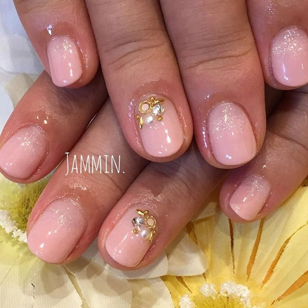 オールシーズン オフィス ブライダル パーティー ハンド Ayakaのネイルデザイン No ネイルブック