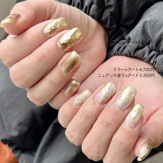 ゴールドニュアンスネイルのネイルデザイン｜ネイルブック
