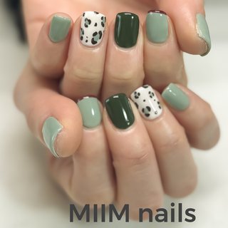 クリアブラウン×ダークグリーン ネイルチップ