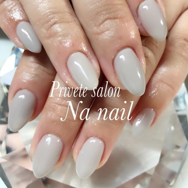 秋 ハンド ワンカラー ミディアム グレー Na Nailのネイルデザイン No ネイルブック