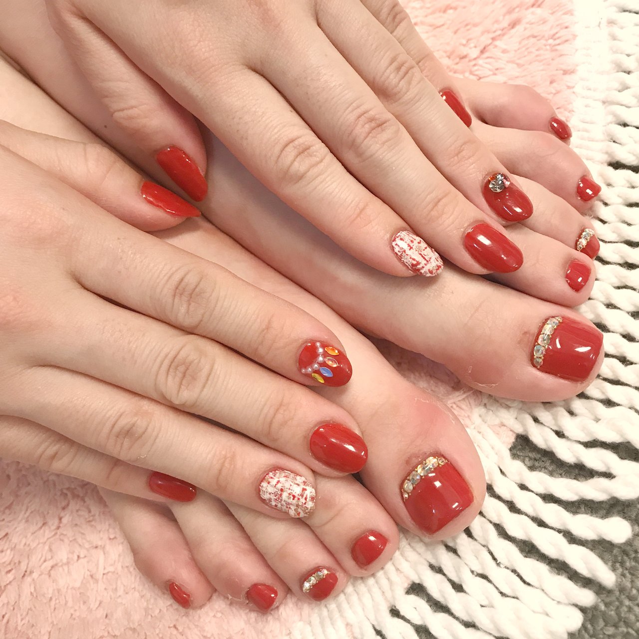 秋 冬 オフィス 女子会 フット 大手町ダイヤモンドネイルのネイルデザイン No 2586704 ネイルブック