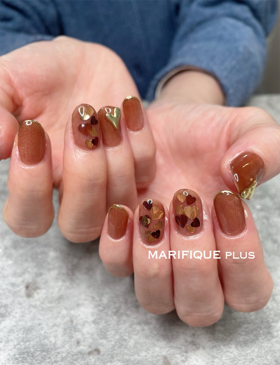ベージュ/ブラウン - MARIFIQUE plusのネイルデザイン[No.9270461