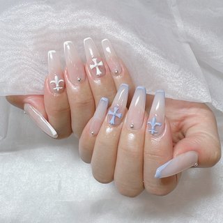 【新品未使用】クロムハーツ ネイルラッカー クィィーン 15ml 新品未使用】クロムハーツ ネイルラッカー クィィーン 15ml