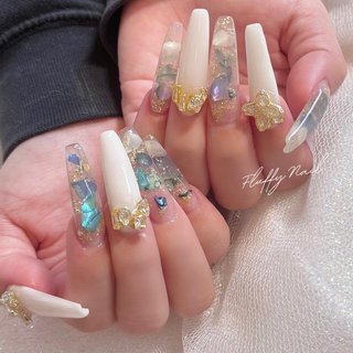 scalp💅🧊. .
.
◼︎アートパーツつけ放題
#180min
#1枚MAXまで無料

♡____________________________♡.

【📍神奈川県綾瀬市深谷南3丁目】
TEL:050-6876-4511
Open 9:30〜 close13:00
定休日｜日・祝・その為

キッズスペース、駐車場有り

【✉️お問い合わせ、ご予約】
DM・LINE
↪︎公式LINE @fluffynail (@も入力して友達検索お願い致します。)

#スカルプネイル #スカルプ #長さだし #夏ネイル #クリアネイル #シェルネイル #ロングネイル　#自宅ネイルサロン #アイブロウ #綾瀬市 #綾瀬市ママ #大和市 #海老名 #夏 #シェル #ロング #クリア #Emmy☆FluffyNail #ネイルブック