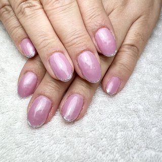 オーバル/ピンク/＃シルバーラインのネイルデザイン｜ネイルブック