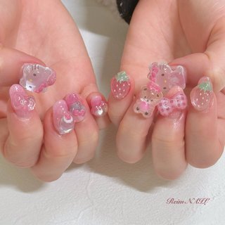 🎀 New Nail🎀 今流行ってるボンボンドロップシールを ネイルに